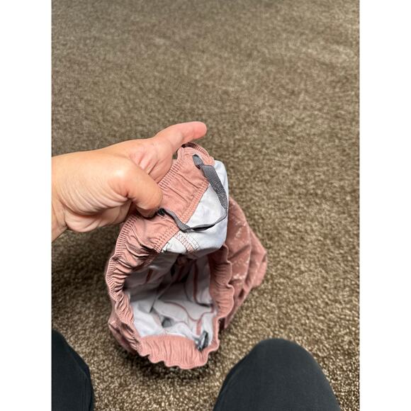 Vuori cap shorts mens medium athleisure workout running jogging hiking beach - Picture 6 of 10